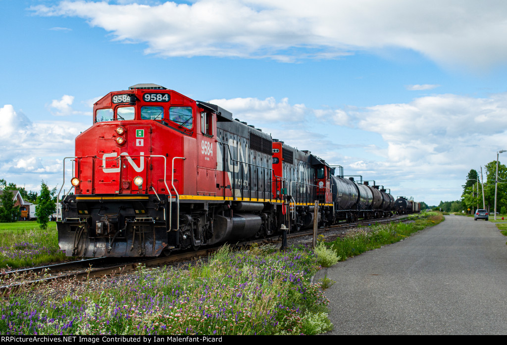 CN 9584 leads 559 in lIsle Verte